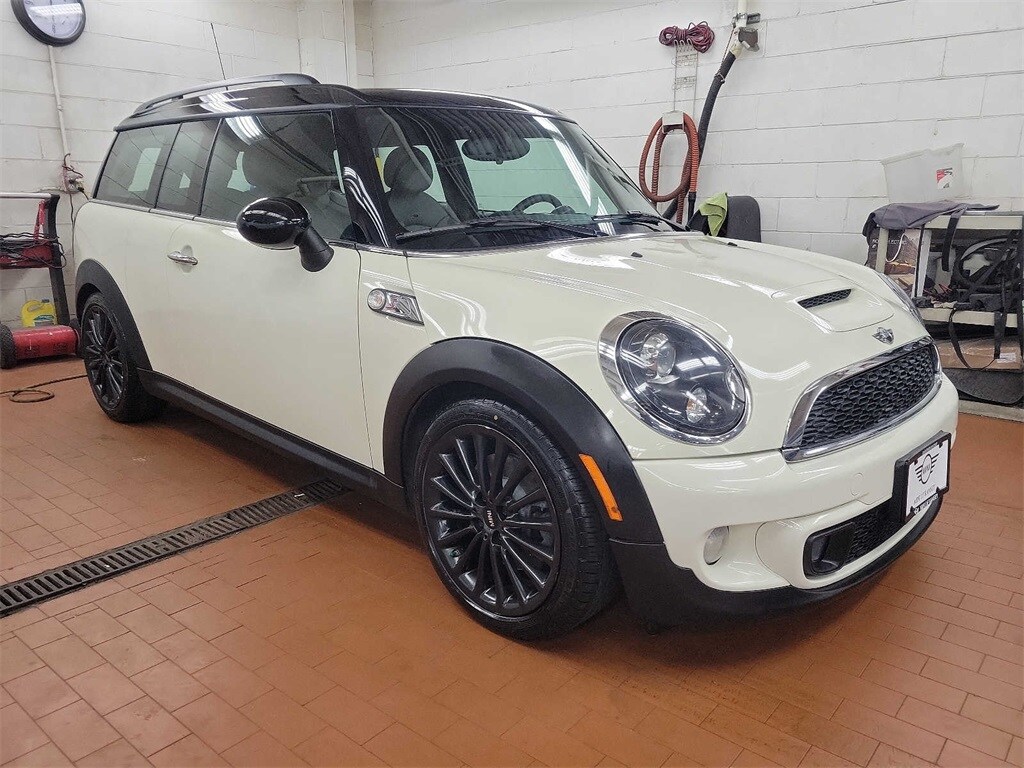 Thumbnail: 2014 MINI Cooper Clubman - 3