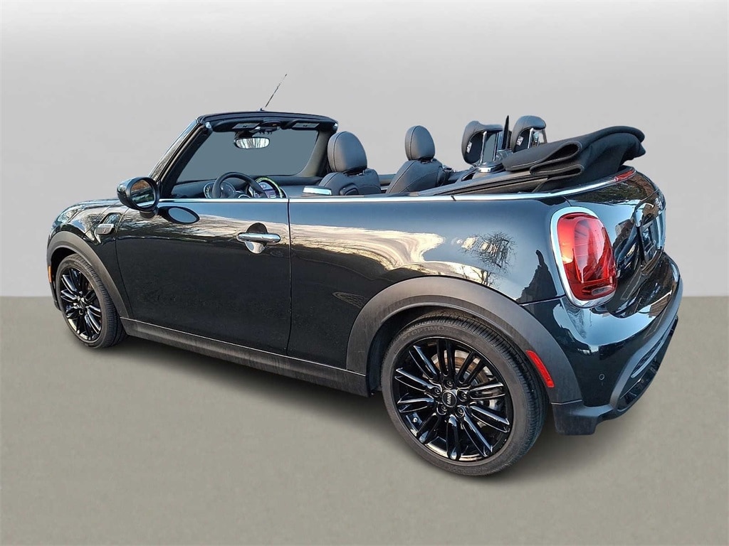 Thumbnail: 2023 MINI Cooper Convertible - 4