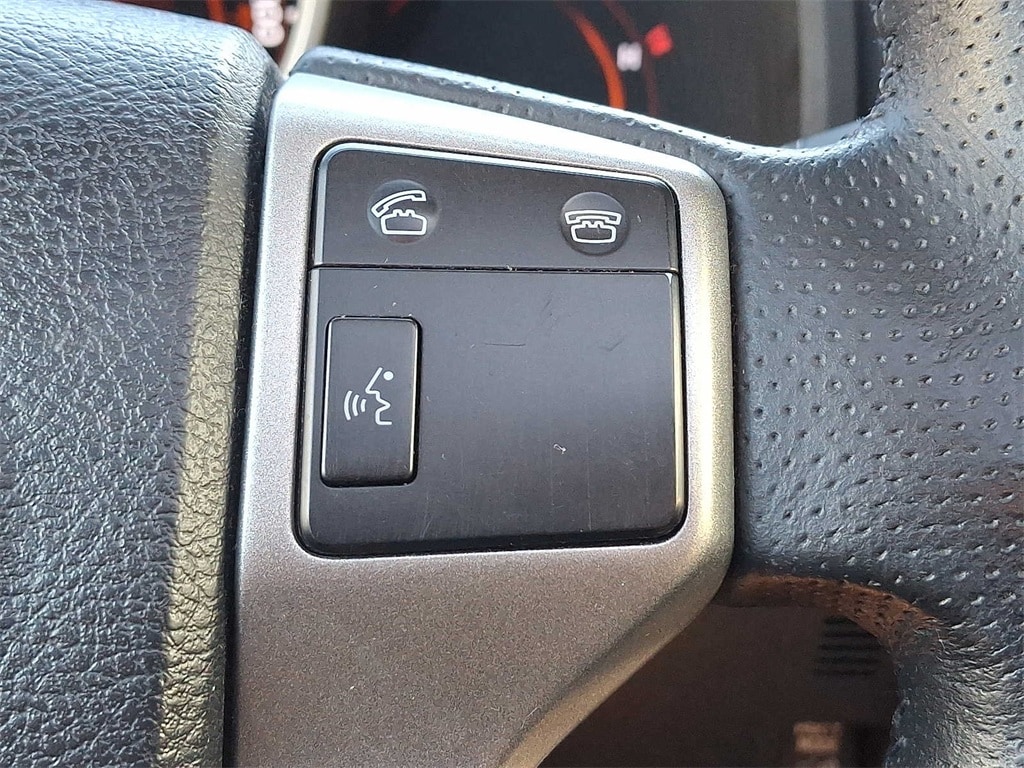 Thumbnail: 2012 Toyota 4Runner - 20