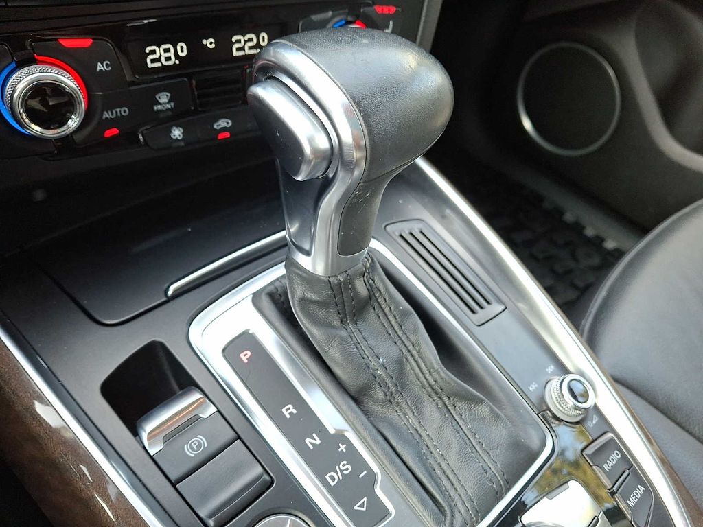 Thumbnail: 2014 Audi Q5 - 13