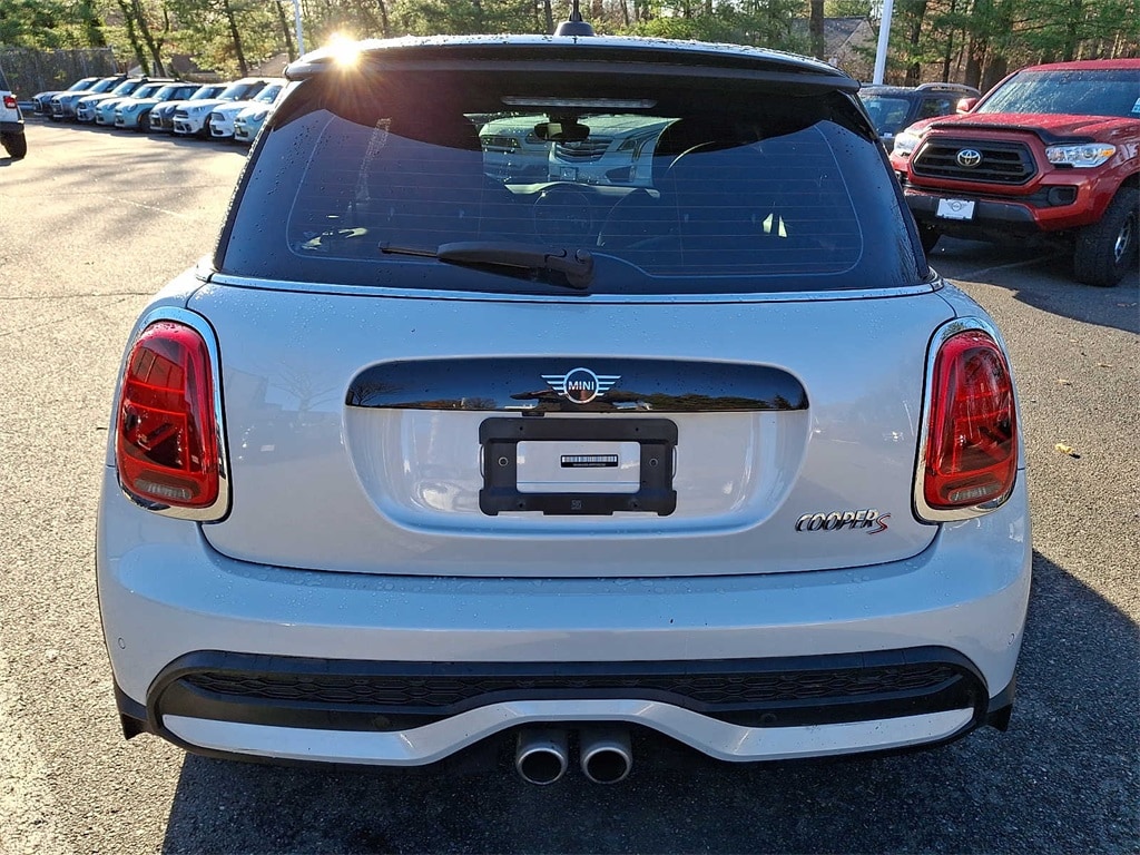 Thumbnail: 2023 MINI Cooper Hardtop - 6