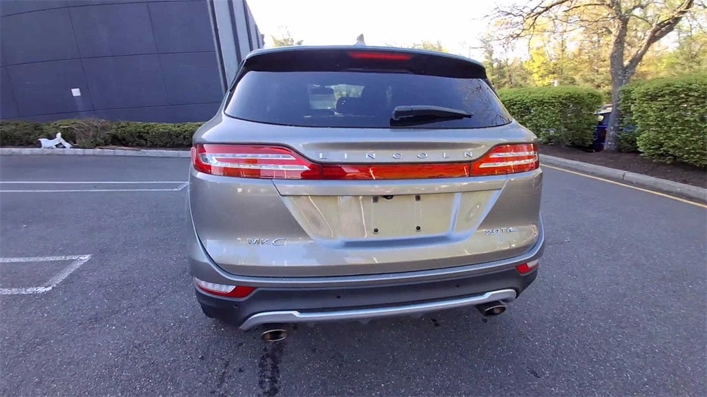 Thumbnail: 2017 Lincoln MKC - 7
