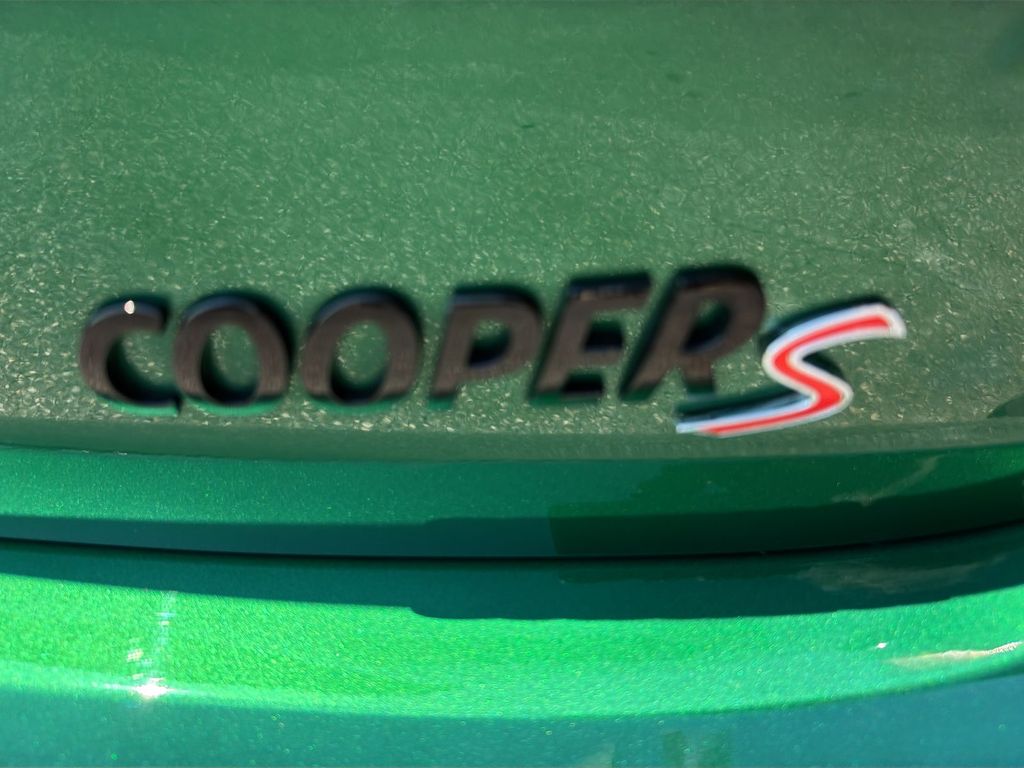 Thumbnail: 2022 MINI Cooper Hardtop - 15