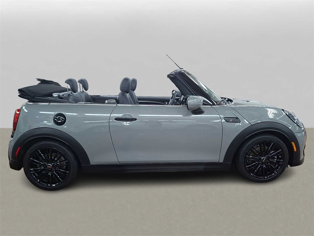 Thumbnail: 2023 MINI Cooper Convertible - 4