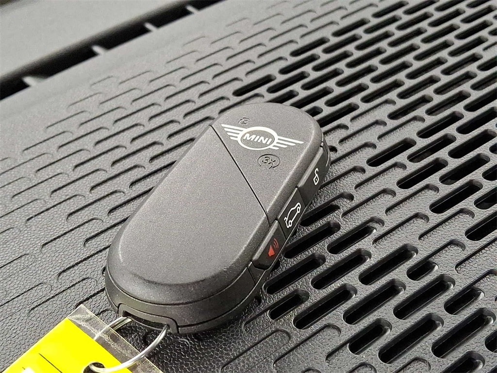 Thumbnail: 2025 MINI Cooper Hardtop - 25