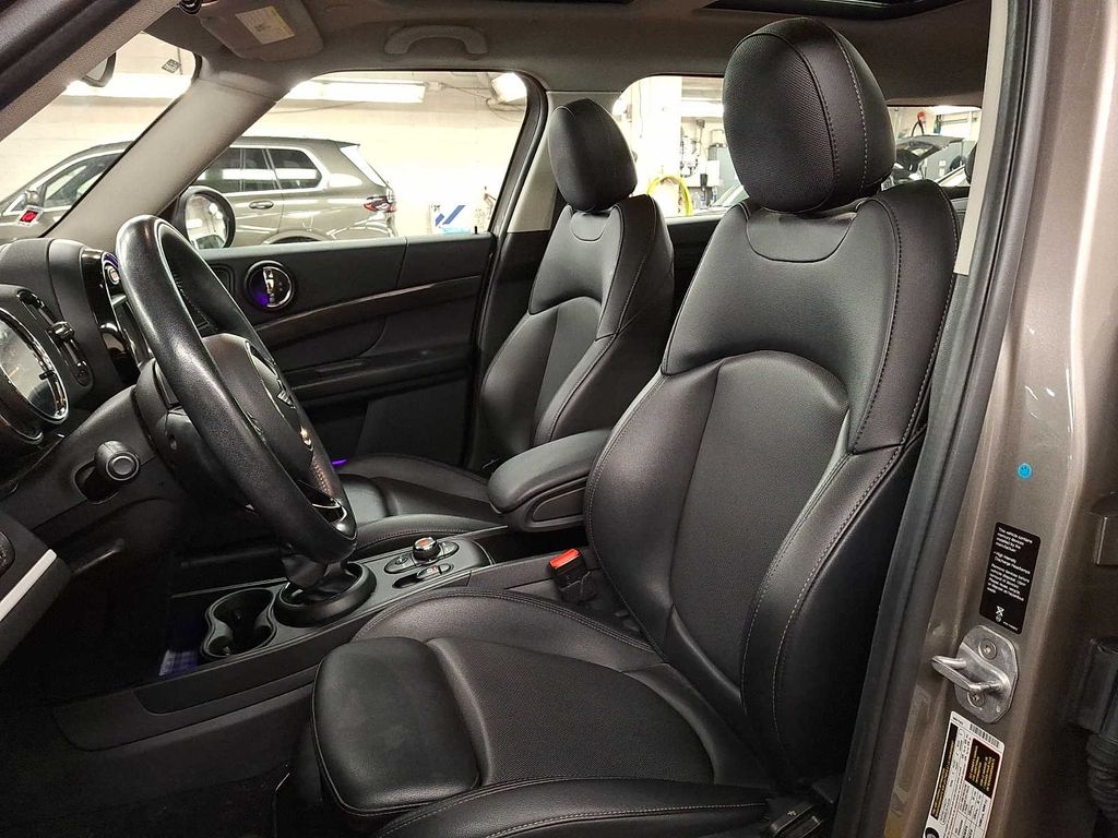 Thumbnail: 2018 MINI Cooper Countryman - 9