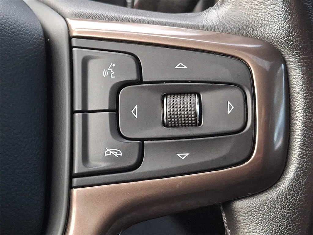 Thumbnail: 2021 Chevrolet Silverado 1500 - 17