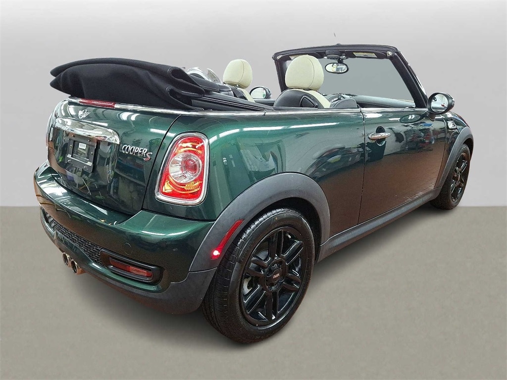 2013 MINI Cooper Base 5