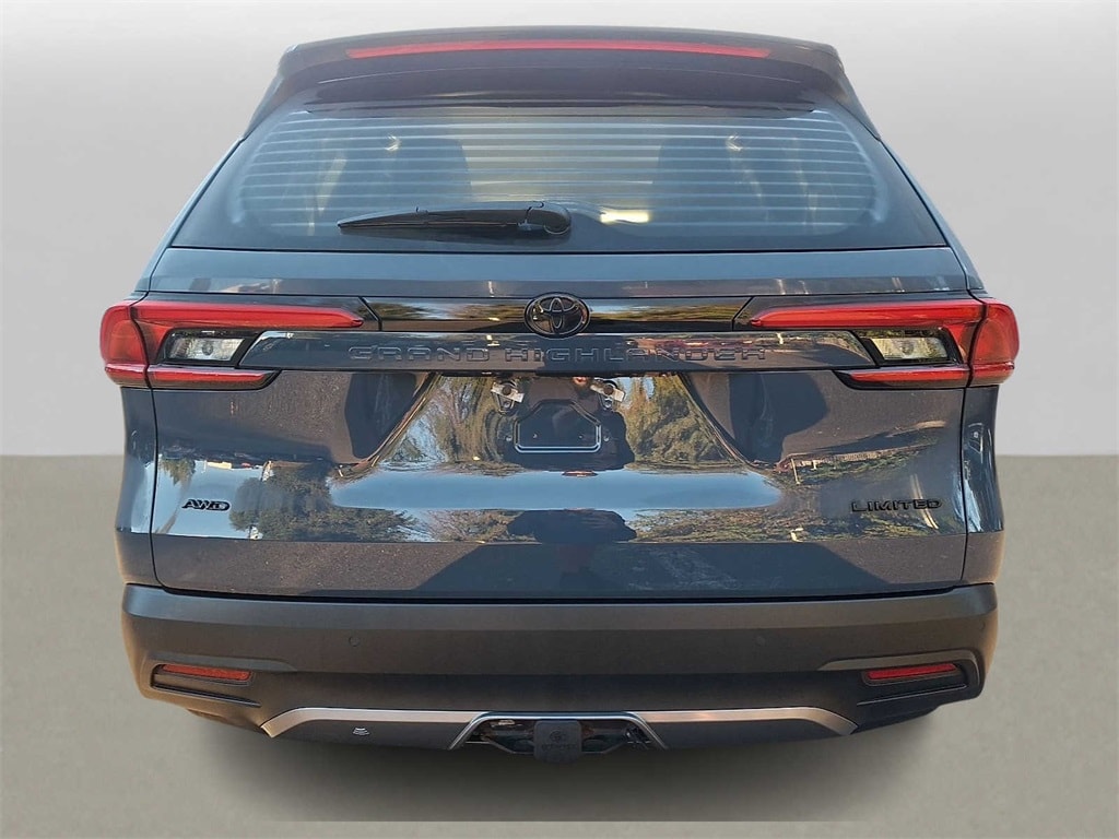 Thumbnail: 2024 Toyota Grand Highlander - 5