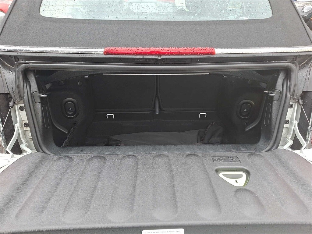 Thumbnail: 2023 MINI Cooper Convertible - 25