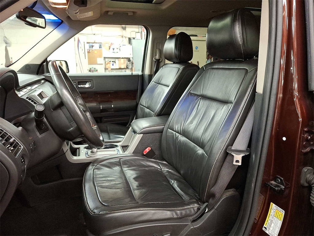 Thumbnail: 2012 Ford Flex - 10