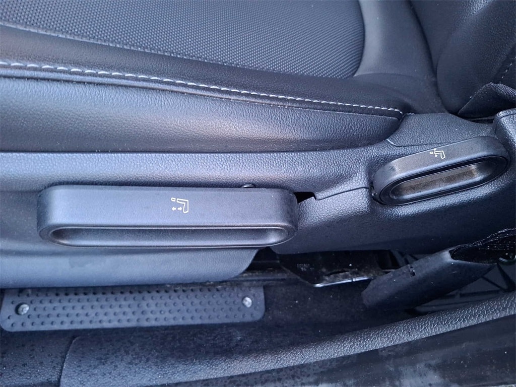 Thumbnail: 2020 MINI Cooper Hardtop - 12