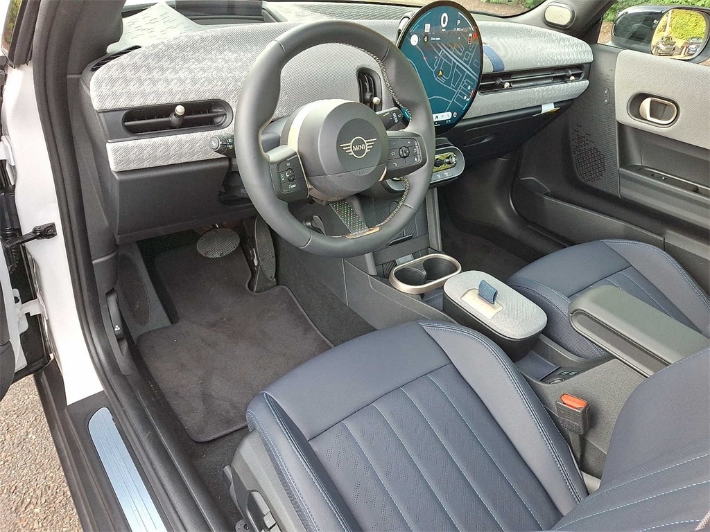 Thumbnail: 2025 MINI Cooper Hardtop - 9