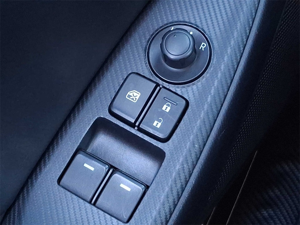 Thumbnail: 2022 Mazda MX-5 Miata - 22