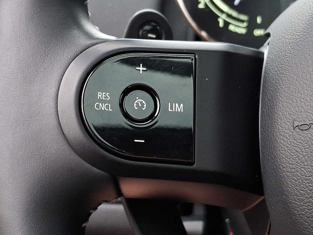 Thumbnail: 2024 MINI Cooper Countryman - 17