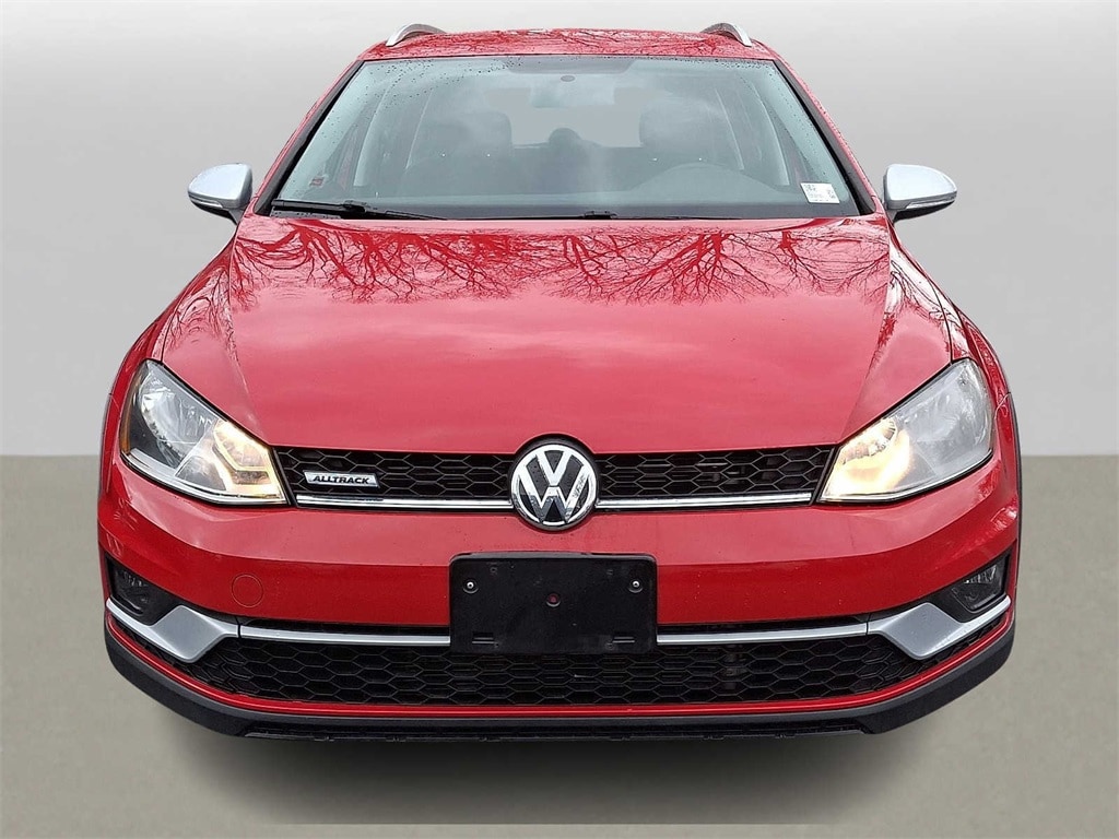 Thumbnail: 2017 Volkswagen Golf - 2