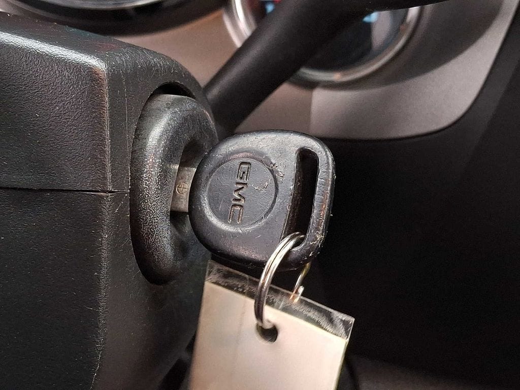 Thumbnail: 2011 GMC Sierra 1500 - 21