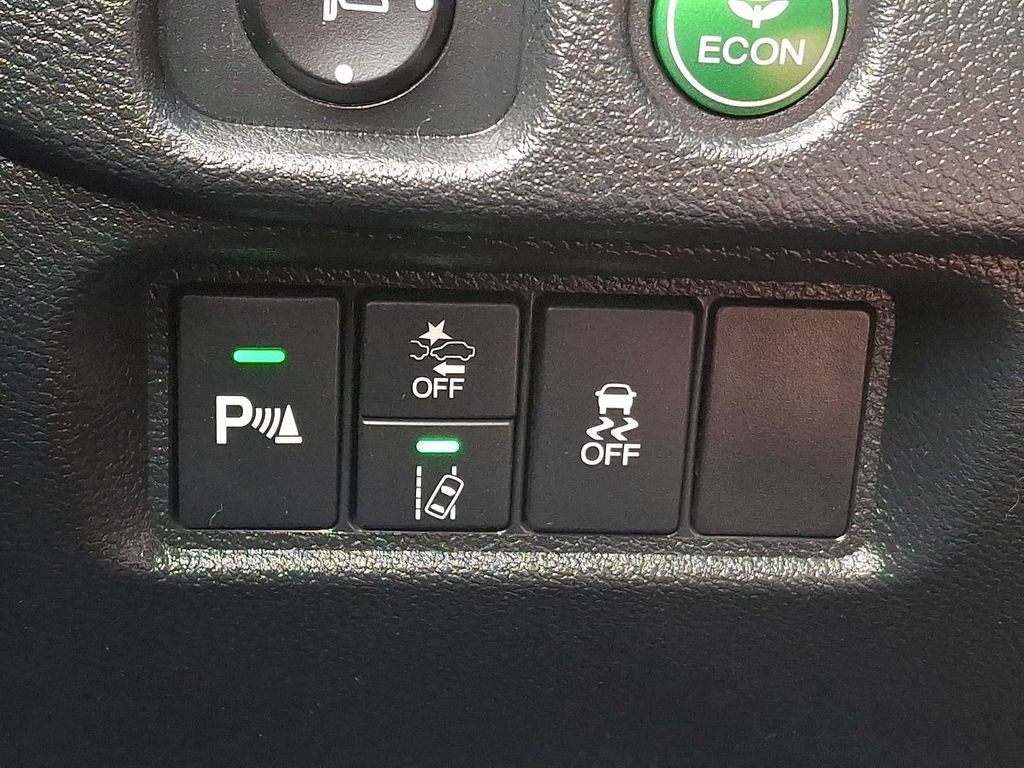 Thumbnail: 2022 Honda Pilot - 25