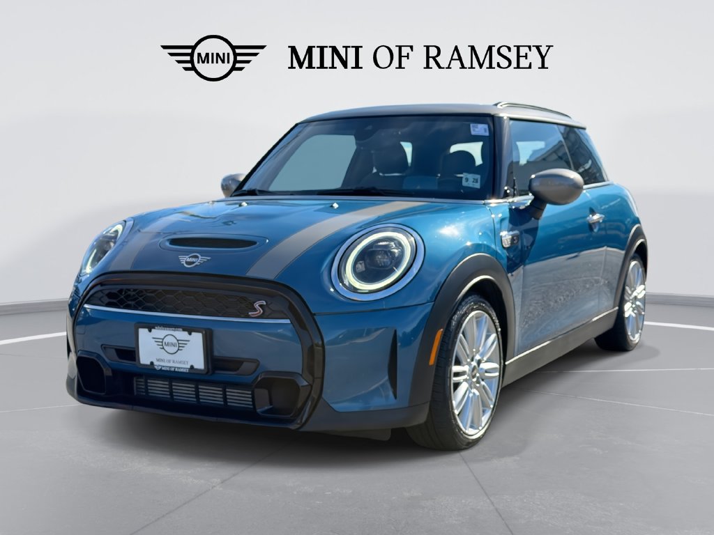 2024 MINI Hardtop 2 Door