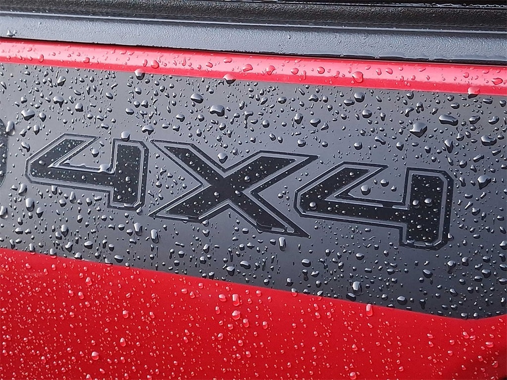 Thumbnail: 2020 Toyota Tacoma - 24