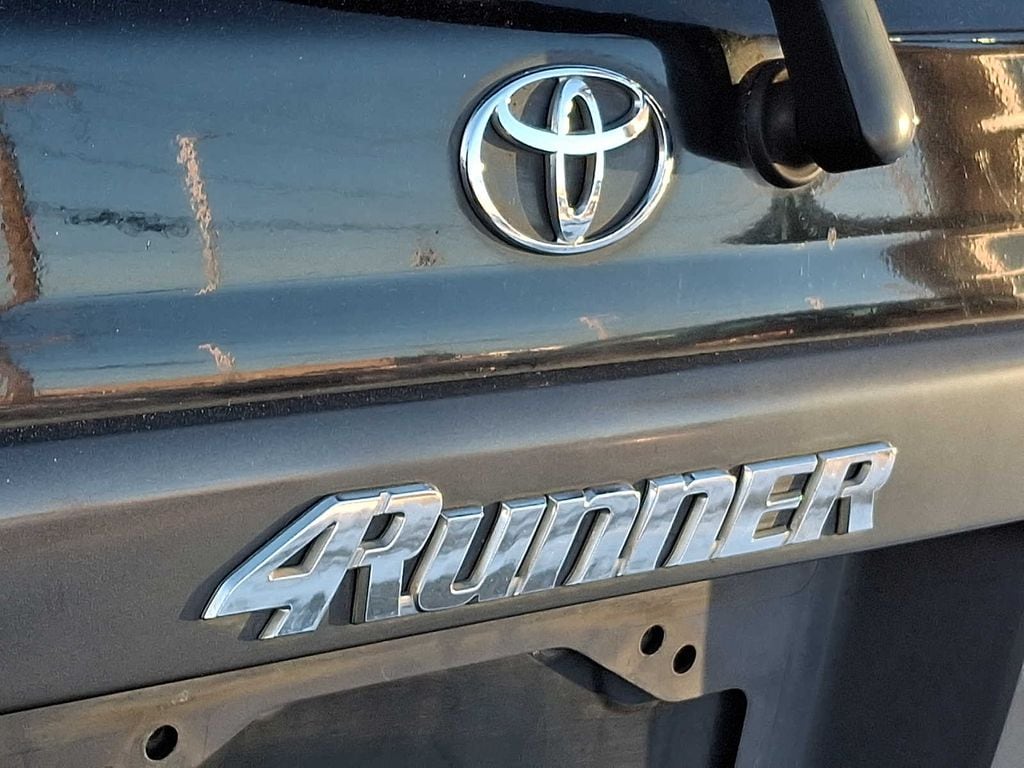 Thumbnail: 1998 Toyota 4Runner - 29