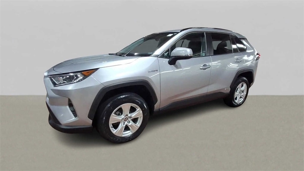 Thumbnail: 2021 Toyota RAV4 - 4