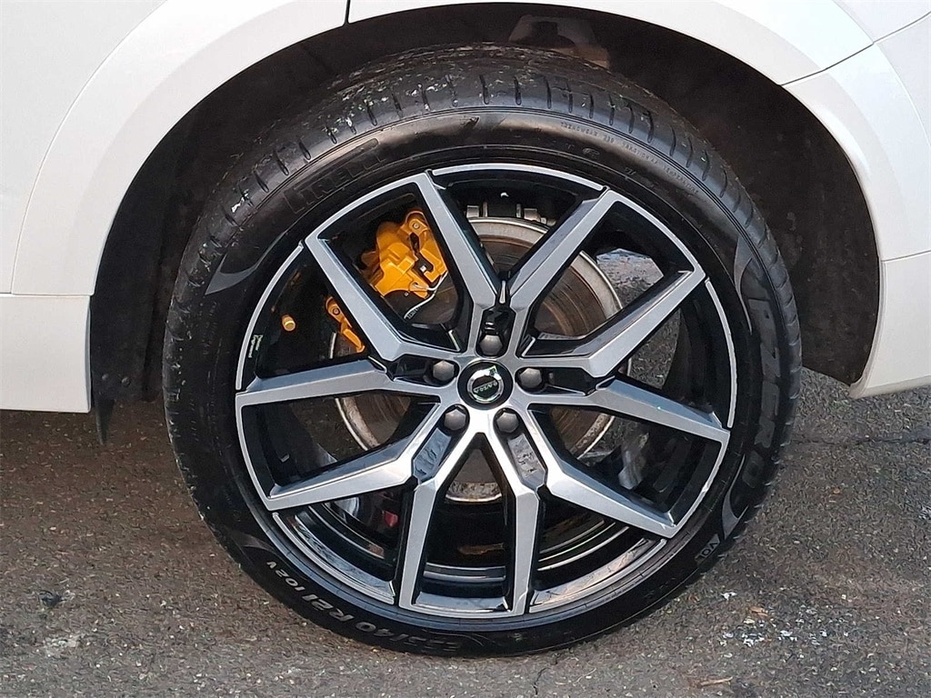 Thumbnail: 2024 Volvo XC60 - 6