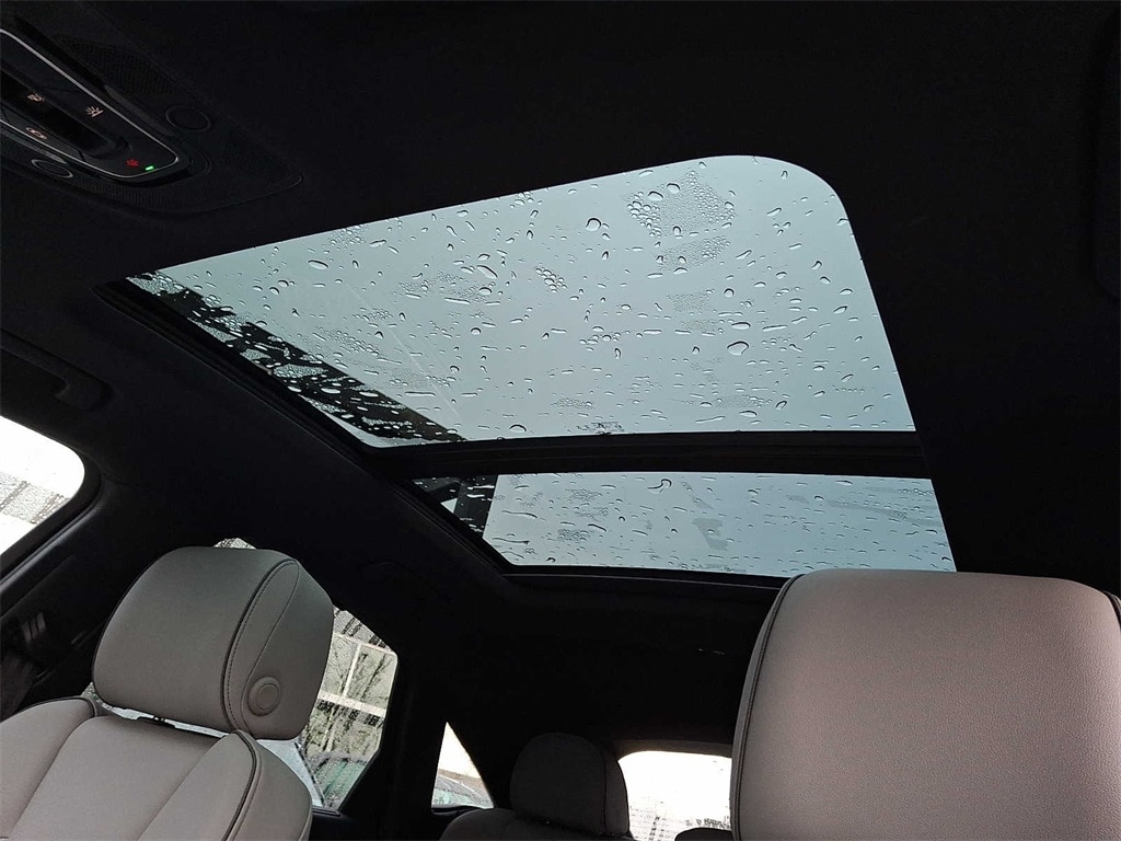 Thumbnail: 2021 Audi Q5 - 12