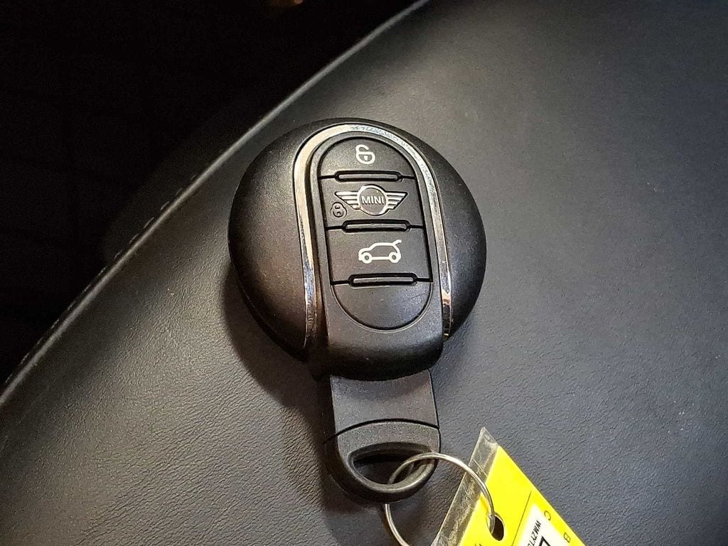 Thumbnail: 2019 MINI Cooper Countryman - 22