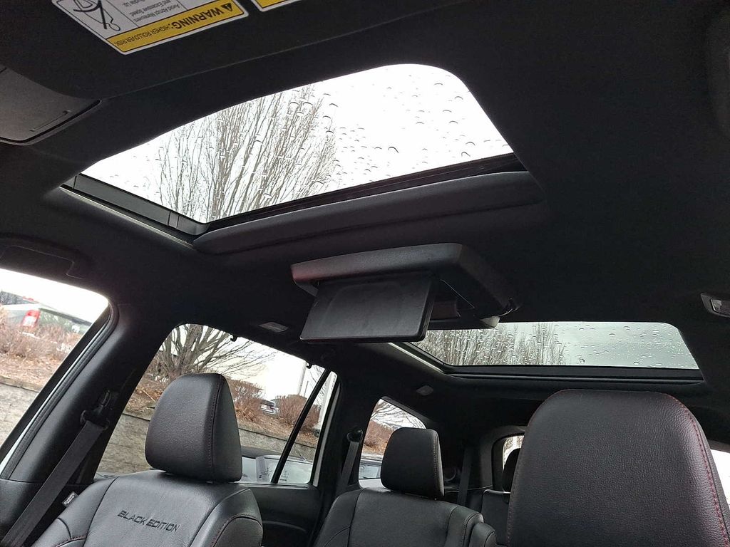 Thumbnail: 2022 Honda Pilot - 14