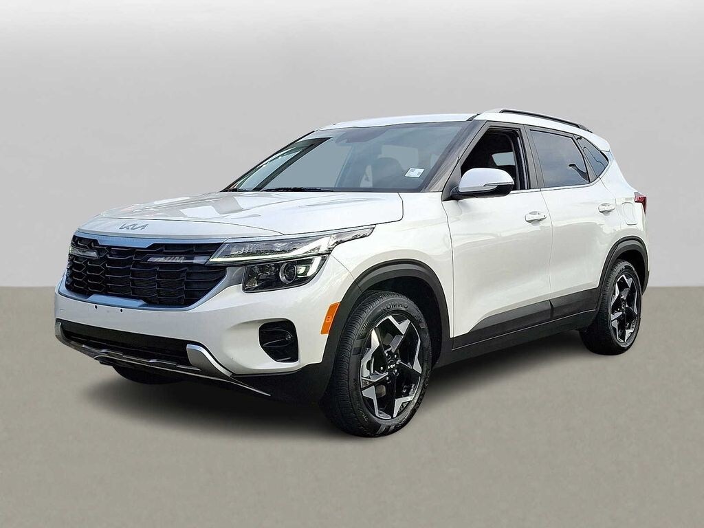 Used 2024 Kia Seltos EX SUV