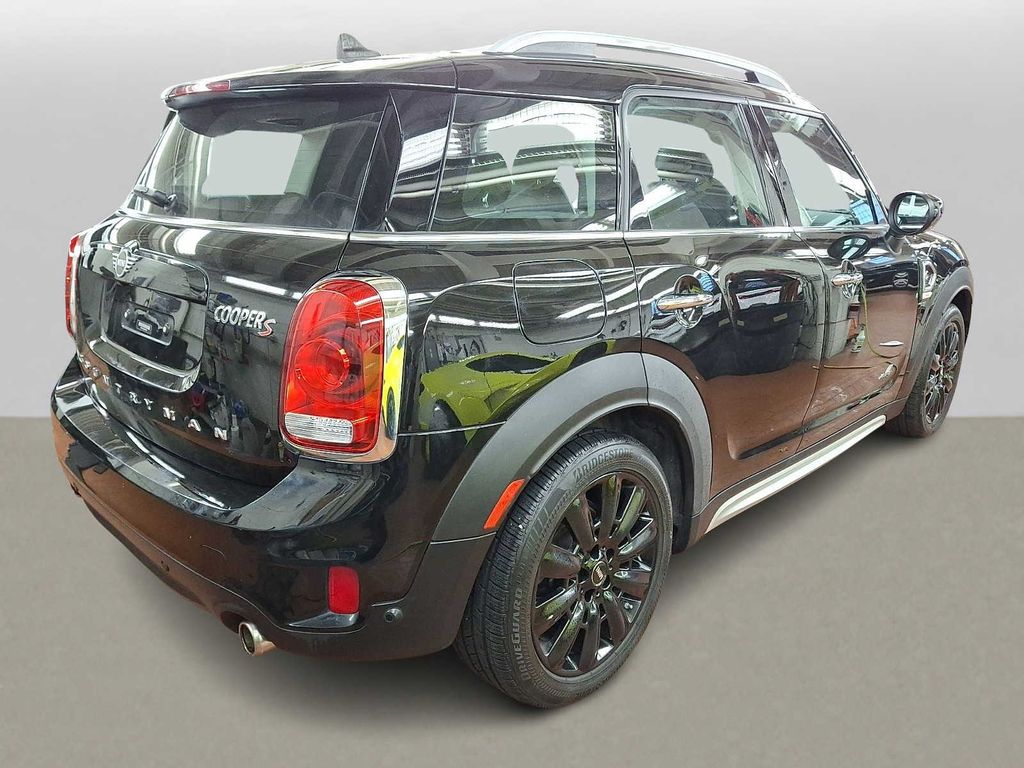 Thumbnail: 2020 MINI Cooper Countryman - 3