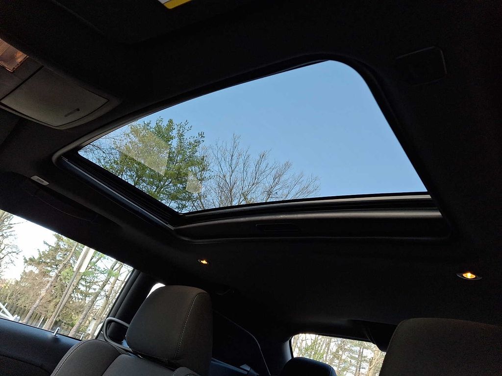 Thumbnail: 2023 Dodge Challenger - 13