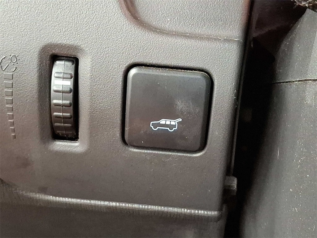 Thumbnail: 2012 Ford Flex - 25