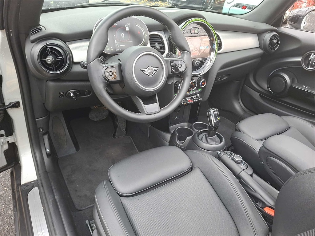 Thumbnail: 2023 MINI Cooper Convertible - 9