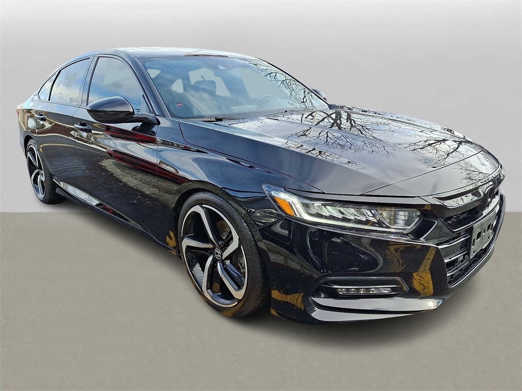 Thumbnail: 2019 Honda Accord - 3