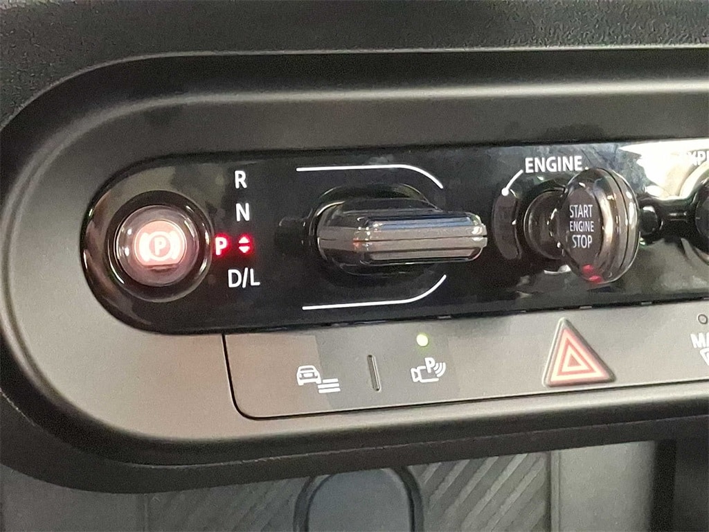 Thumbnail: 2025 MINI Cooper Hardtop - 14