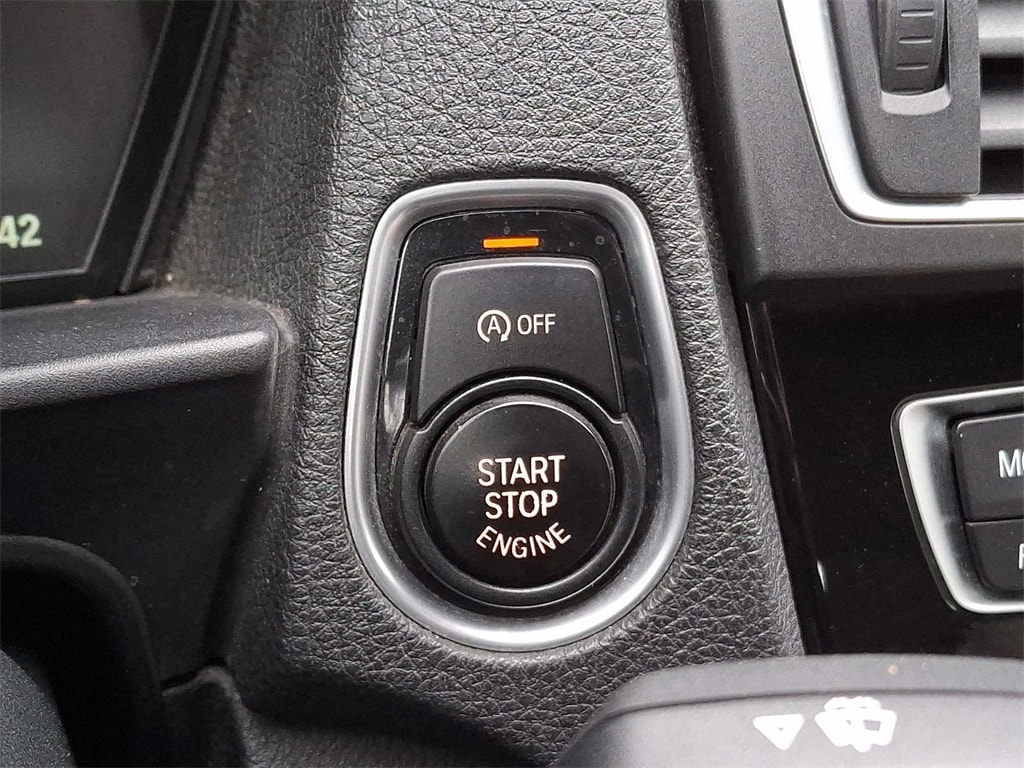 Thumbnail: 2017 BMW 2 Series - 23