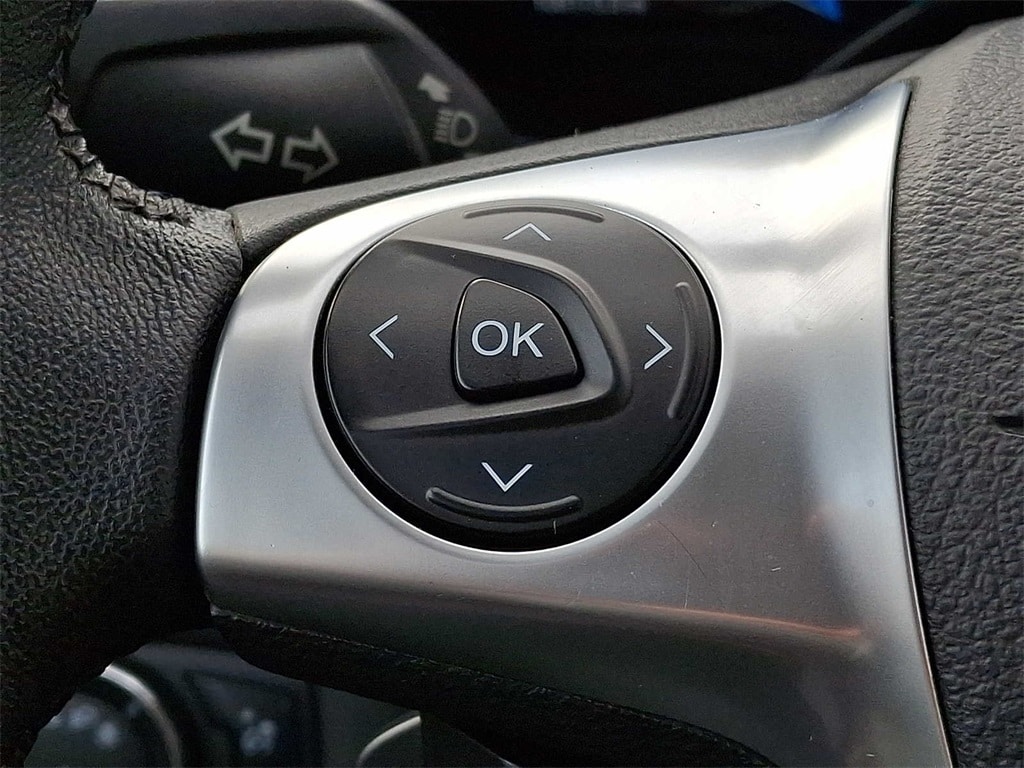 Thumbnail: 2014 Ford C-Max - 17