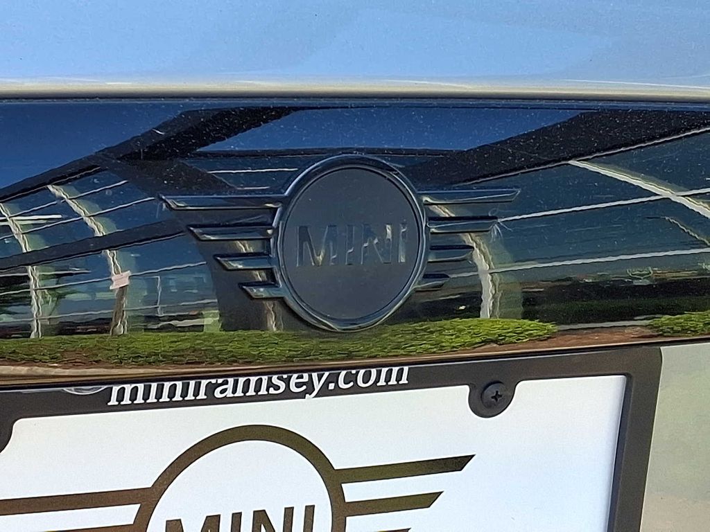 Thumbnail: 2024 MINI Cooper Convertible - 26