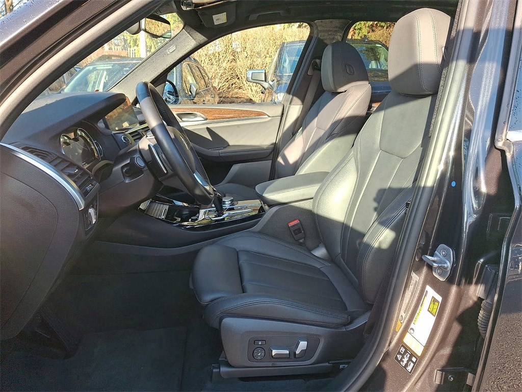 Thumbnail: 2019 BMW X3 - 10