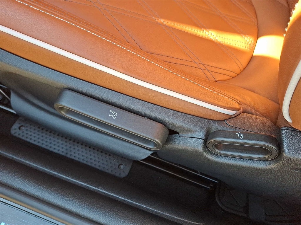 Thumbnail: 2023 MINI Cooper Hardtop - 13