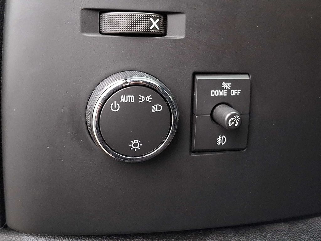 Thumbnail: 2011 GMC Sierra 1500 - 22