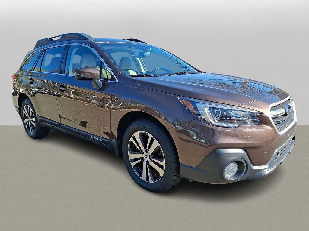 Thumbnail: 2019 Subaru Outback - 3