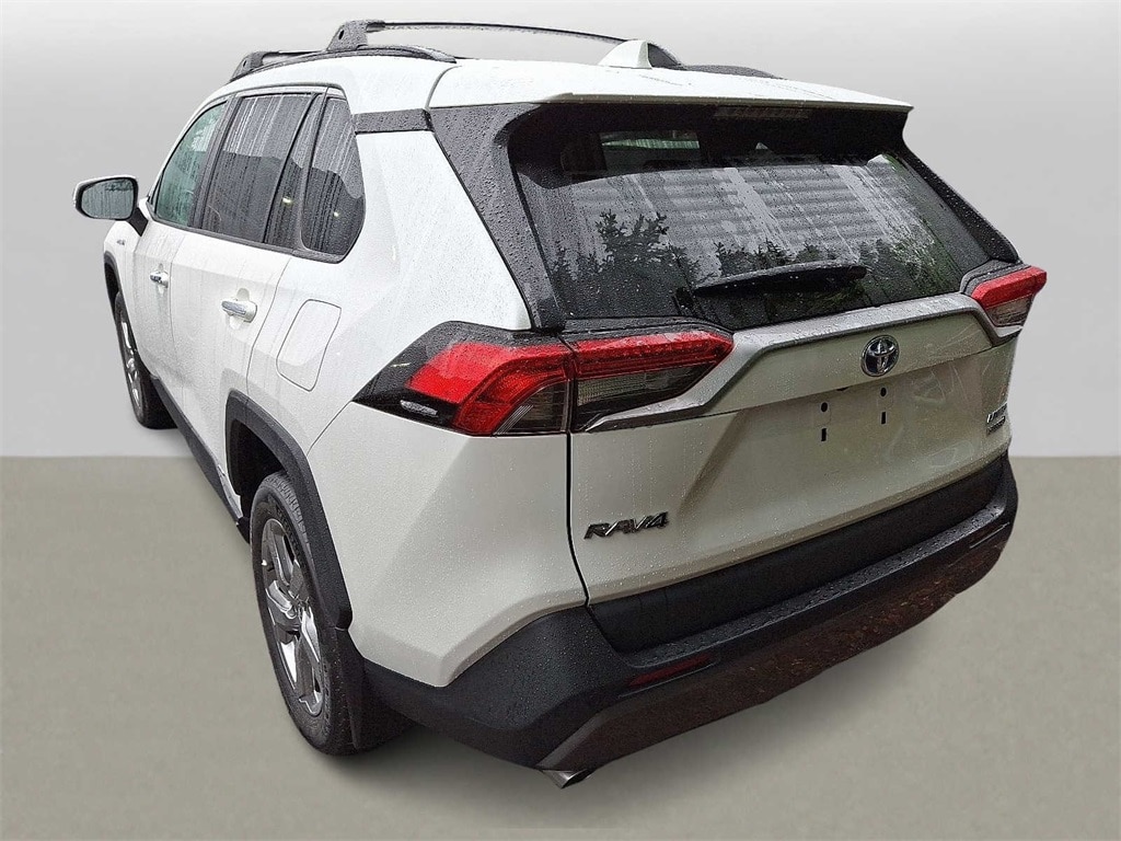 2021 Toyota RAV4 Limited 4