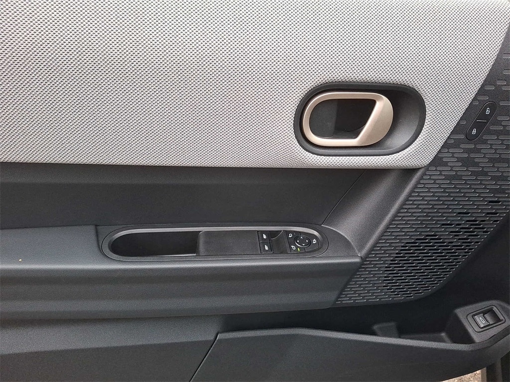 Thumbnail: 2025 MINI Cooper Hardtop - 11