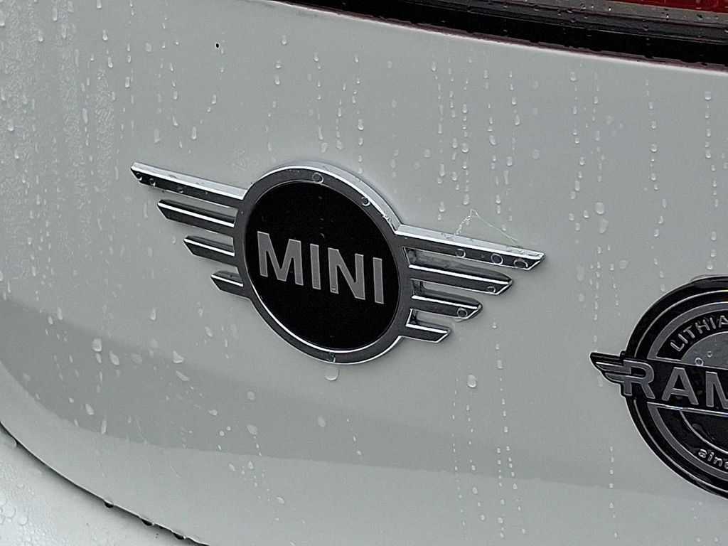 Thumbnail: 2023 MINI Cooper Clubman - 28