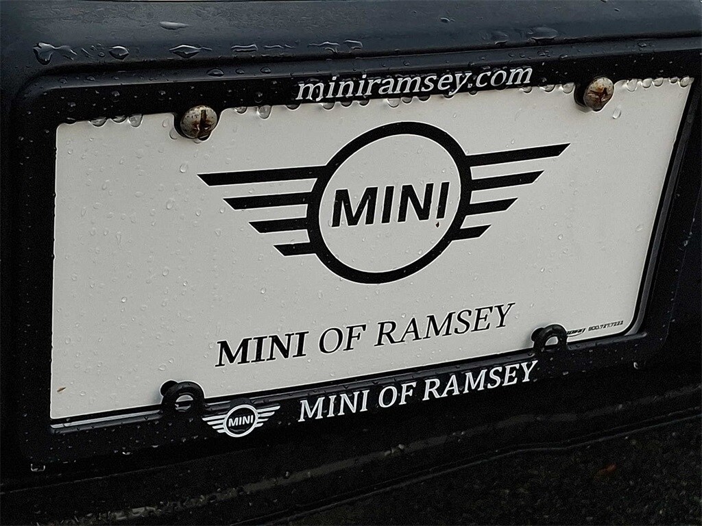 Thumbnail: 2020 Toyota Tacoma - 25