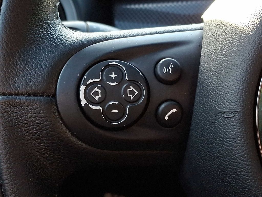 Thumbnail: 2012 MINI Cooper - 15