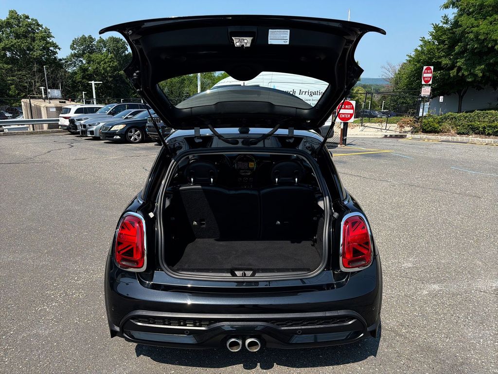 Thumbnail: 2023 MINI Cooper - 26